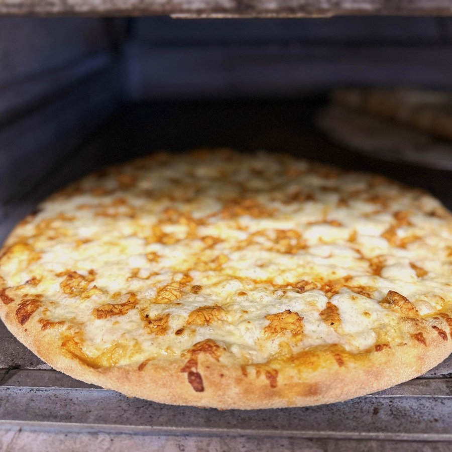 Buffalo Chicken Pizza - Raggio Gourmet & Pizza Newark DE